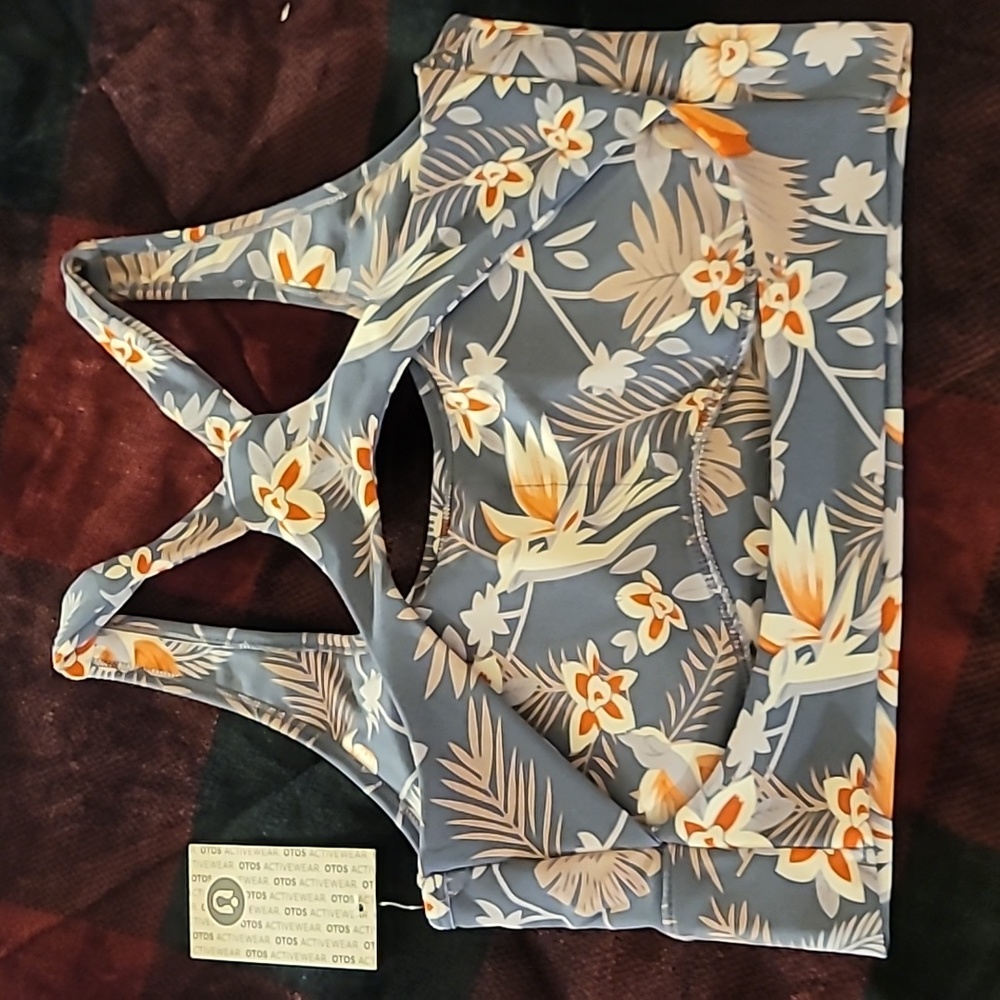 Sports bra - Picture 3 of 3
